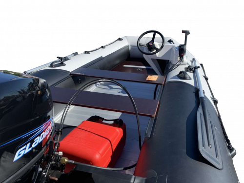 Лодка Адмирал 410 AL + мотор  Gladiator G30 FES + консоль